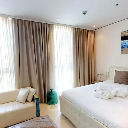 Apartments Zamelectrics 民宿 克卢日-纳波卡